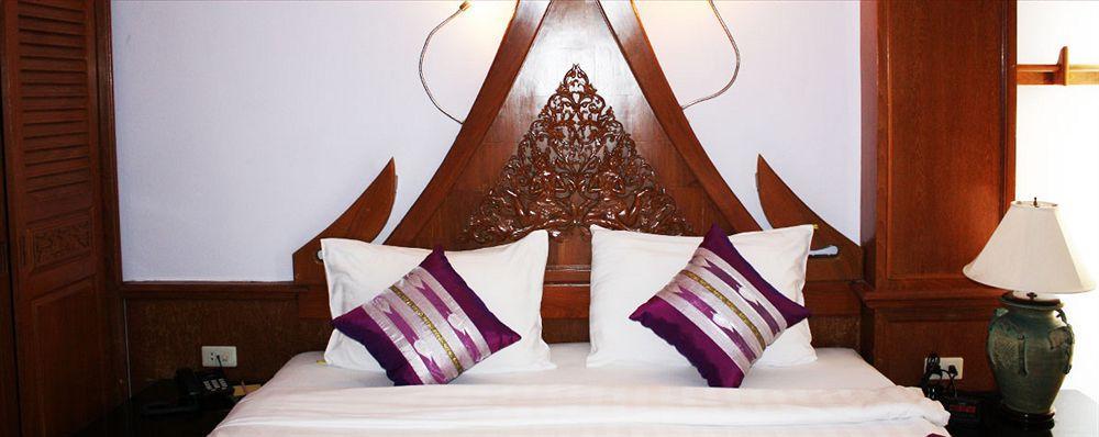 Patong Beach Bed And Breakfast Ngoại thất bức ảnh