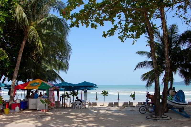 Patong Beach Bed And Breakfast Ngoại thất bức ảnh