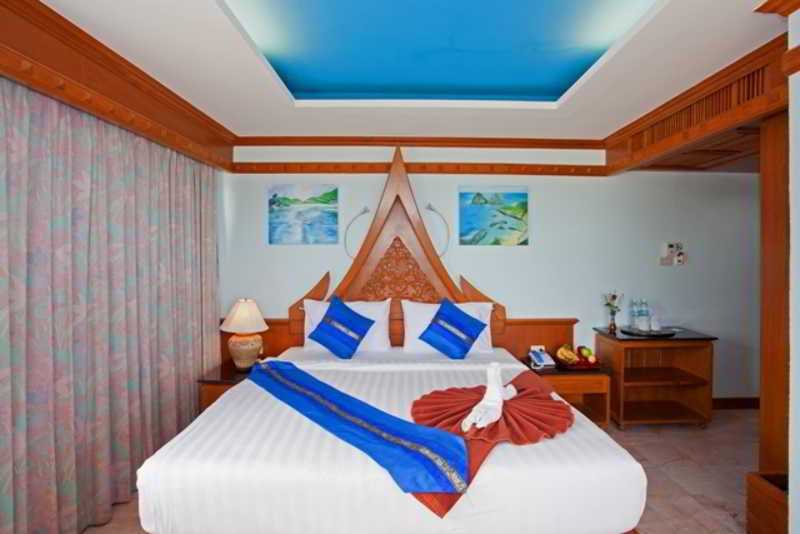 Patong Beach Bed And Breakfast Ngoại thất bức ảnh