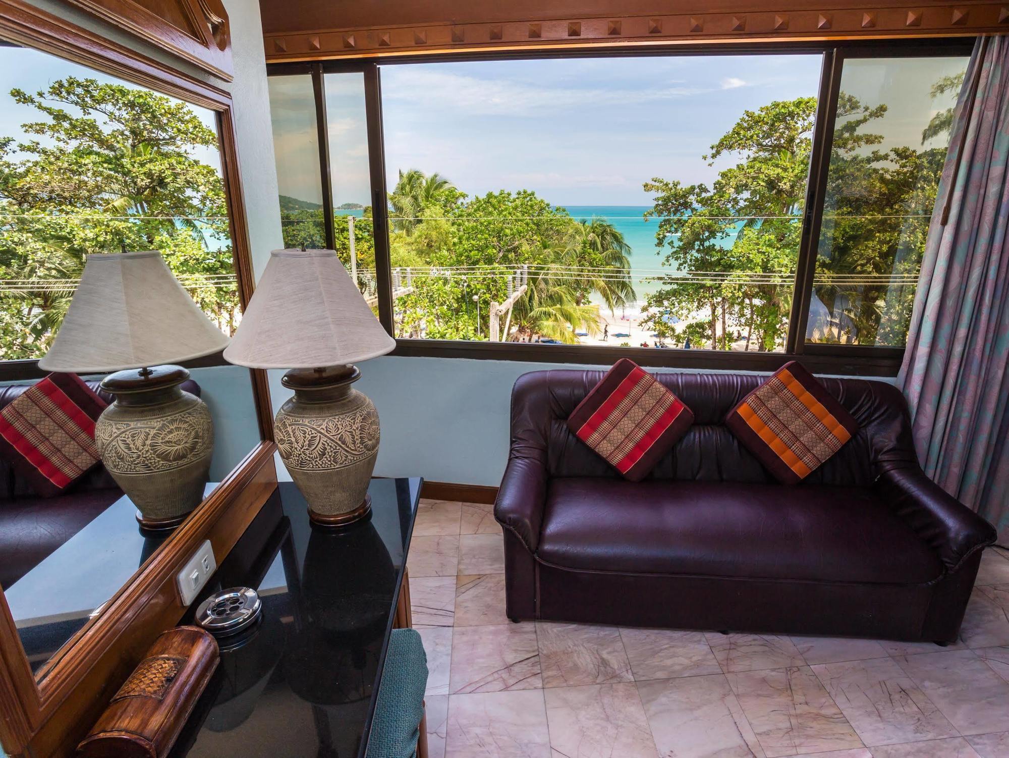 Patong Beach Bed And Breakfast Ngoại thất bức ảnh